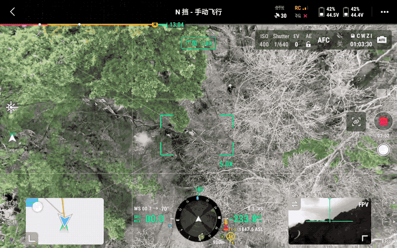 救援队通过红外和可见光画面找到游客