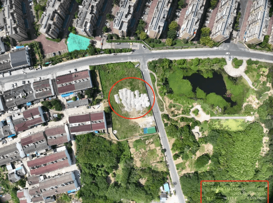 无人机取证固废非法倾倒