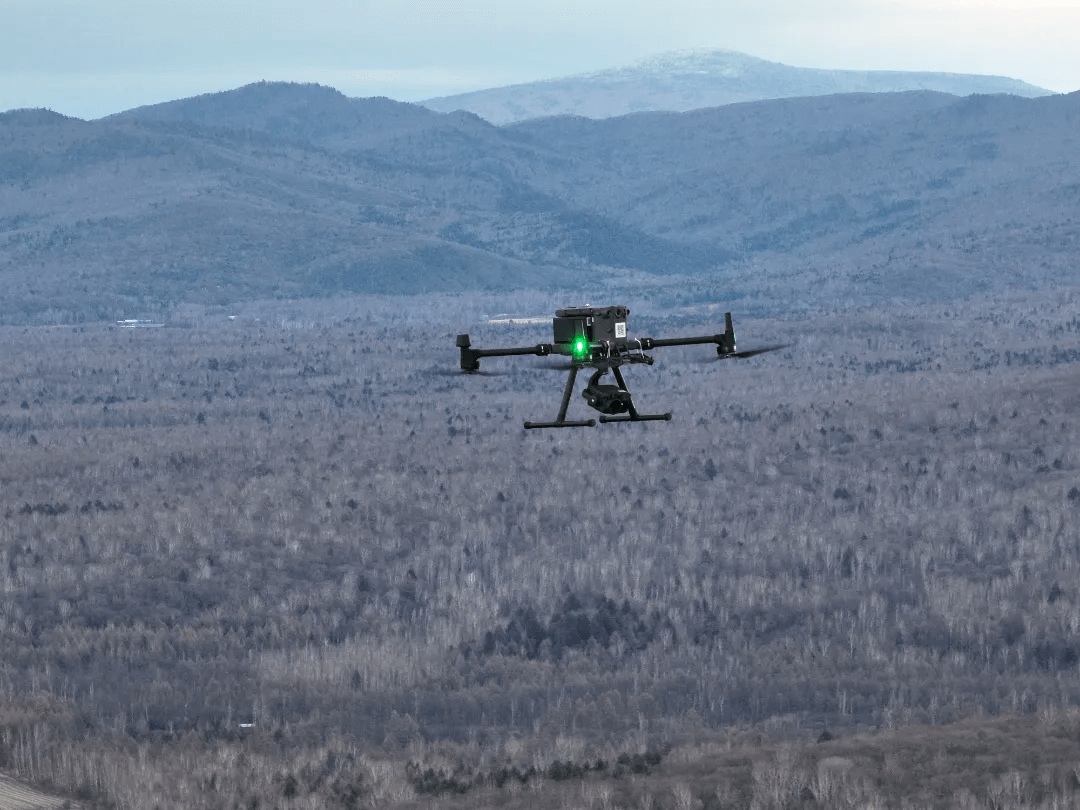 DJI M350 RTK 搭载禅思 H30T 巡查林区