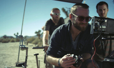 意昂体育 Focus – On Set (2)